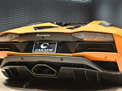 2020 Lamborghini AVENTADOR ROADSTER — миниатюра 36