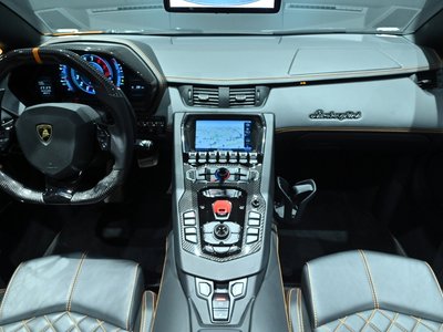 2020 Lamborghini AVENTADOR ROADSTER — миниатюра 21