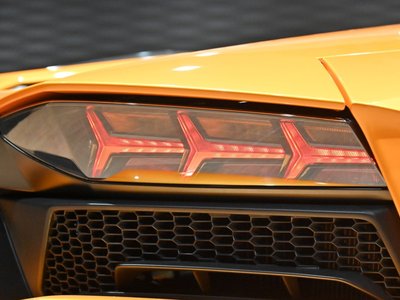 2020 Lamborghini AVENTADOR ROADSTER — миниатюра 29