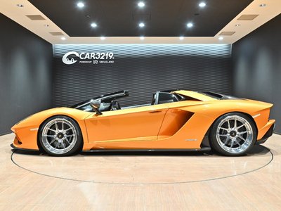 2020 Lamborghini AVENTADOR ROADSTER — миниатюра 11