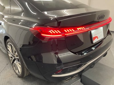 صورة 10 لـ 2025 AUDI A5