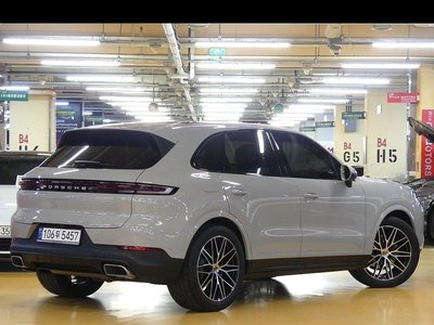 PORSCHE CAYENNE - 3