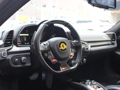 2013 FERRARI 458 ITALIA — миниатюра 25