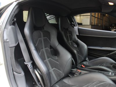 2013 FERRARI 458 ITALIA — миниатюра 21