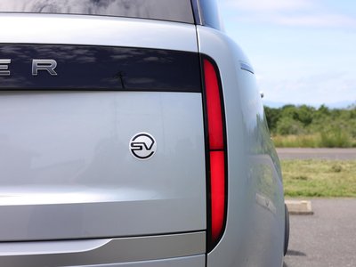 صورة 10 لـ 2023 LAND Rover RANGE ROVER