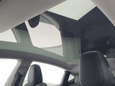 2025 Tesla MODEL Y — миниатюра 34