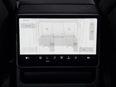 2025 Tesla MODEL Y — миниатюра 30