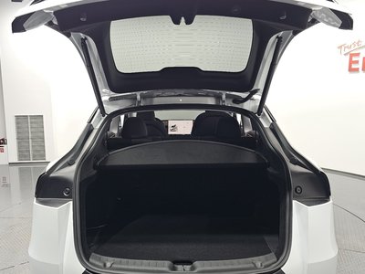 2025 Tesla MODEL Y — миниатюра 35