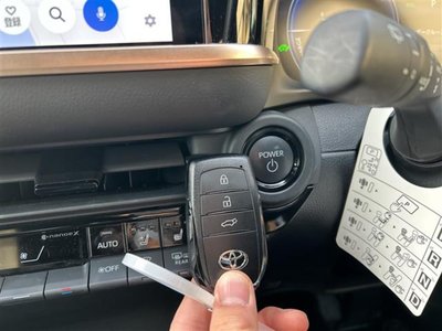 TOYOTA CROWN SPORT - 10