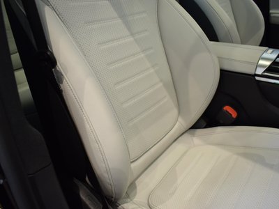 MERCEDES-BENZ GLC - 9