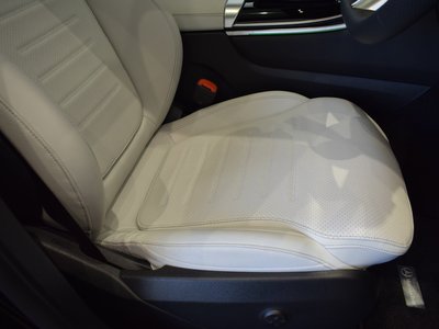 MERCEDES-BENZ GLC - 8