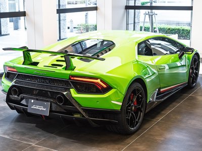 LAMBORGHINI HURACAN - 7