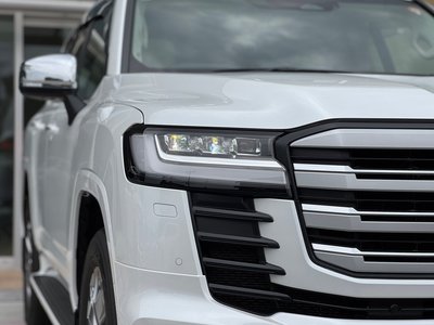 صورة مصغرة 24 لـ 2025 Toyota LAND CRUISER 300