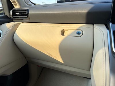 صورة مصغرة 75 لـ 2025 Toyota LAND CRUISER 300