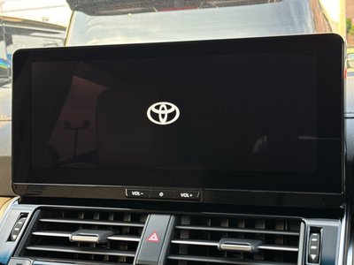 صورة مصغرة 54 لـ 2025 Toyota LAND CRUISER 300