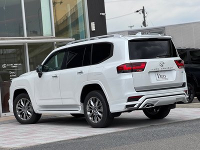صورة مصغرة 38 لـ 2025 Toyota LAND CRUISER 300