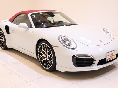 PORSCHE 911 CABRIOLET - 8