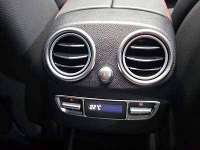 صورة مصغرة 34 لـ 2022 Mercedes-BENZ GLC