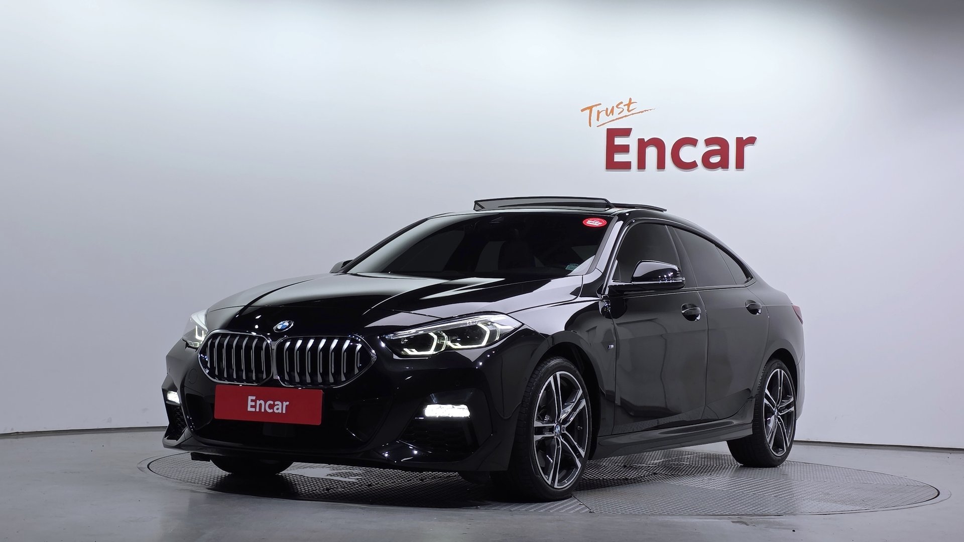 BMW 2 SERIES GRAN COUPE - View 1