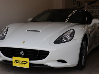 FERRARI CALIFORNIA 30 - 2