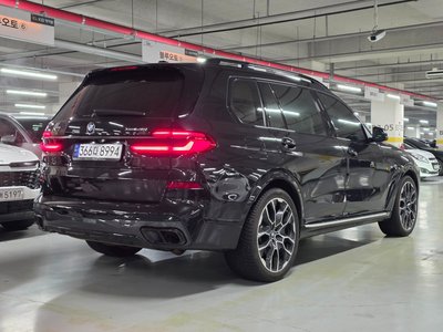 BMW X7 - 3