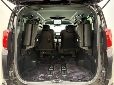 صورة 46 لـ 2020 Toyota ALPHARD