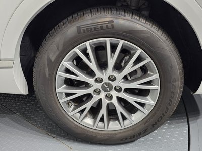 صورة 8 لـ 2020 Genesis GV80