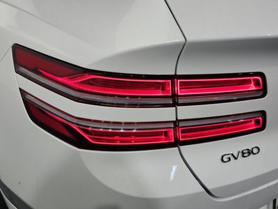 صورة 10 لـ 2020 Genesis GV80