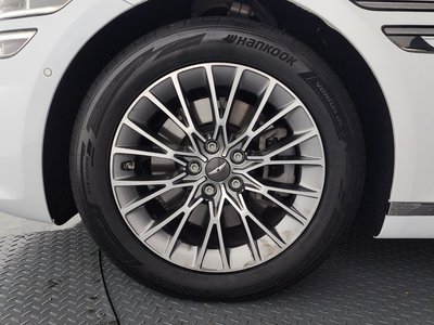 GENESIS G80 (RG3) - 6
