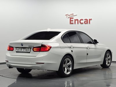 2013 BMW 3 SERIES — фото 4