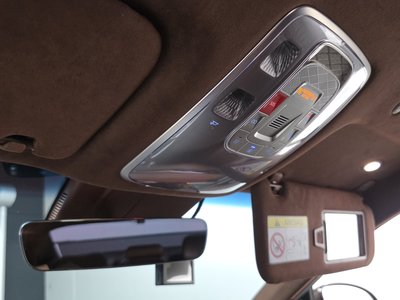صورة مصغرة 17 لـ 2023 Genesis G90