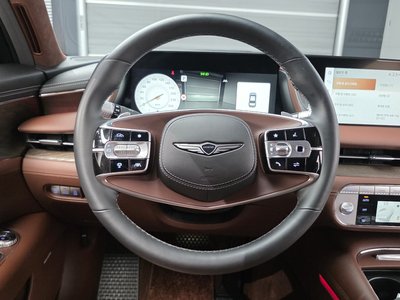 صورة مصغرة 12 لـ 2023 Genesis G90