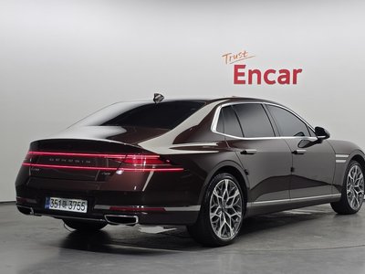 صورة 3 لـ 2023 Genesis G90