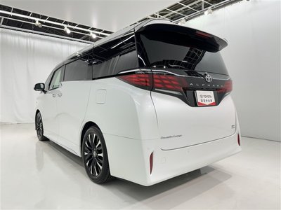 2025 TOYOTA ALPHARD photo 5