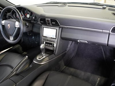 PORSCHE 911 - 8