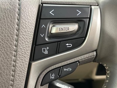 2023 Toyota LAND CRUISER PRADO — миниатюра 24