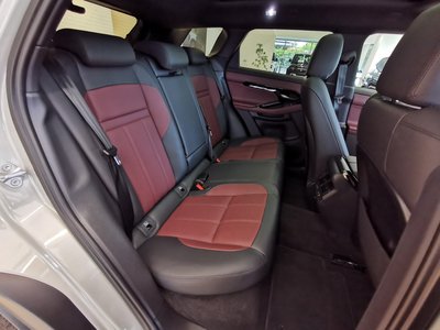 2025 LAND Rover RANGE ROVER EVOQUE — миниатюра 36
