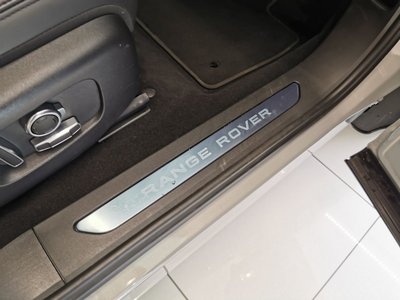 2025 LAND Rover RANGE ROVER EVOQUE — миниатюра 45