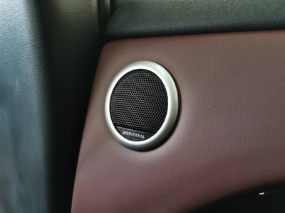 صورة 10 لـ 2025 LAND Rover RANGE ROVER EVOQUE