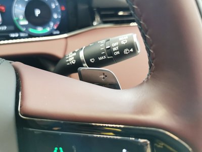 2025 LAND Rover RANGE ROVER EVOQUE — миниатюра 20