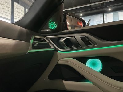 BMW I4 - 8