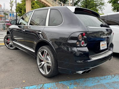 PORSCHE CAYENNE - 2