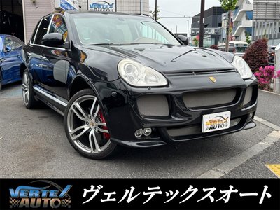 PORSCHE CAYENNE - 1