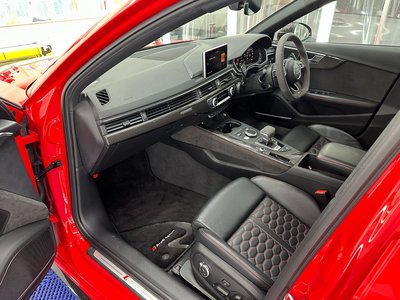 2019 AUDI RS4 AVANT — миниатюра 31