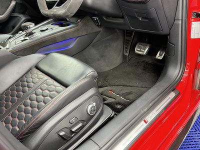 2019 AUDI RS4 AVANT — миниатюра 18
