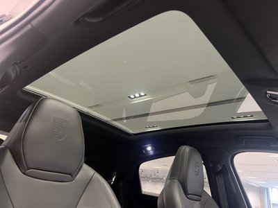 2021 Porsche CAYENNE — миниатюра 16