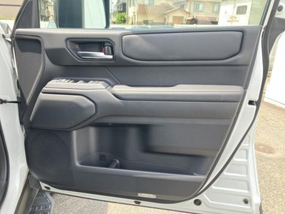 2024 Toyota LAND CRUISER 250 — миниатюра 22