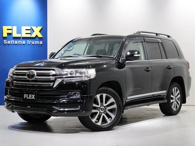 TOYOTA LAND CRUISER 200