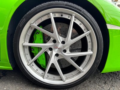 صورة مصغرة 32 لـ 2016 Lamborghini HURACAN