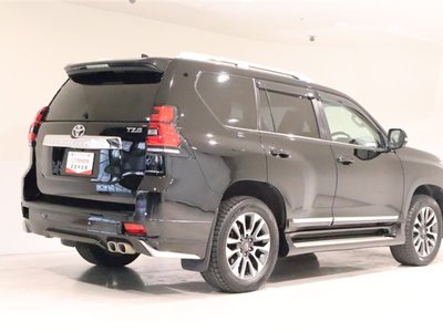 TOYOTA LAND CRUISER PRADO - 7